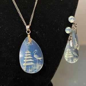 Vintage Japanese Opalescent Intaglio Glass Pendant Necklace and Earrings